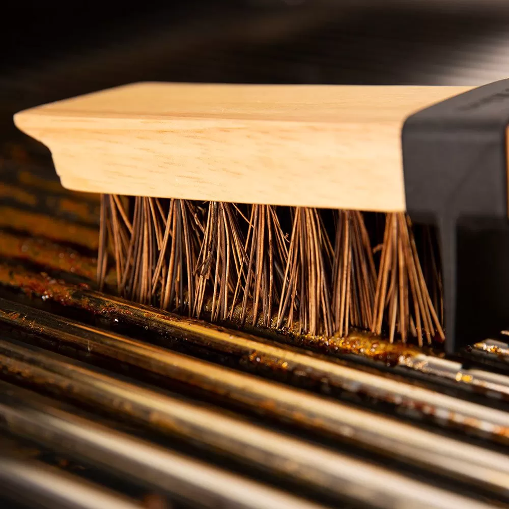 Broil King 65228 Heavy Duty Wood Palmyra Grill Brush 3 Broil King 65228 Heavy Duty Wood Palmyra Grill Brush - Image 3
