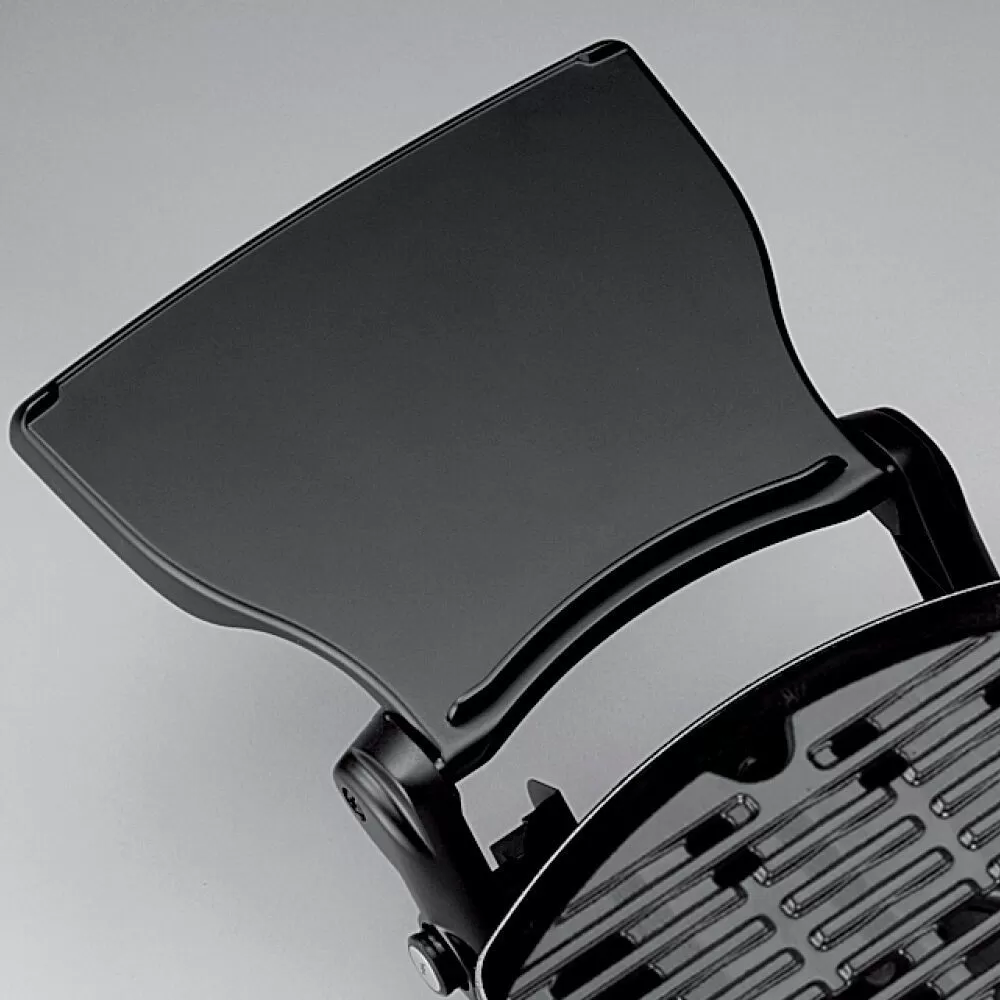 Weber Q2200 Portable Propane Gas Grill With Side Tables On Scissor Cart (WEB-54060001-WEB-6557) 6 Weber Q2200 Portable Propane Gas Grill With Side Tables On Scissor Cart (WEB-54060001-WEB-6557) - Image 6